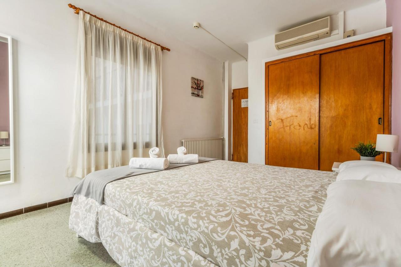 Hostal La Marina Platja d'Aro Exterior photo