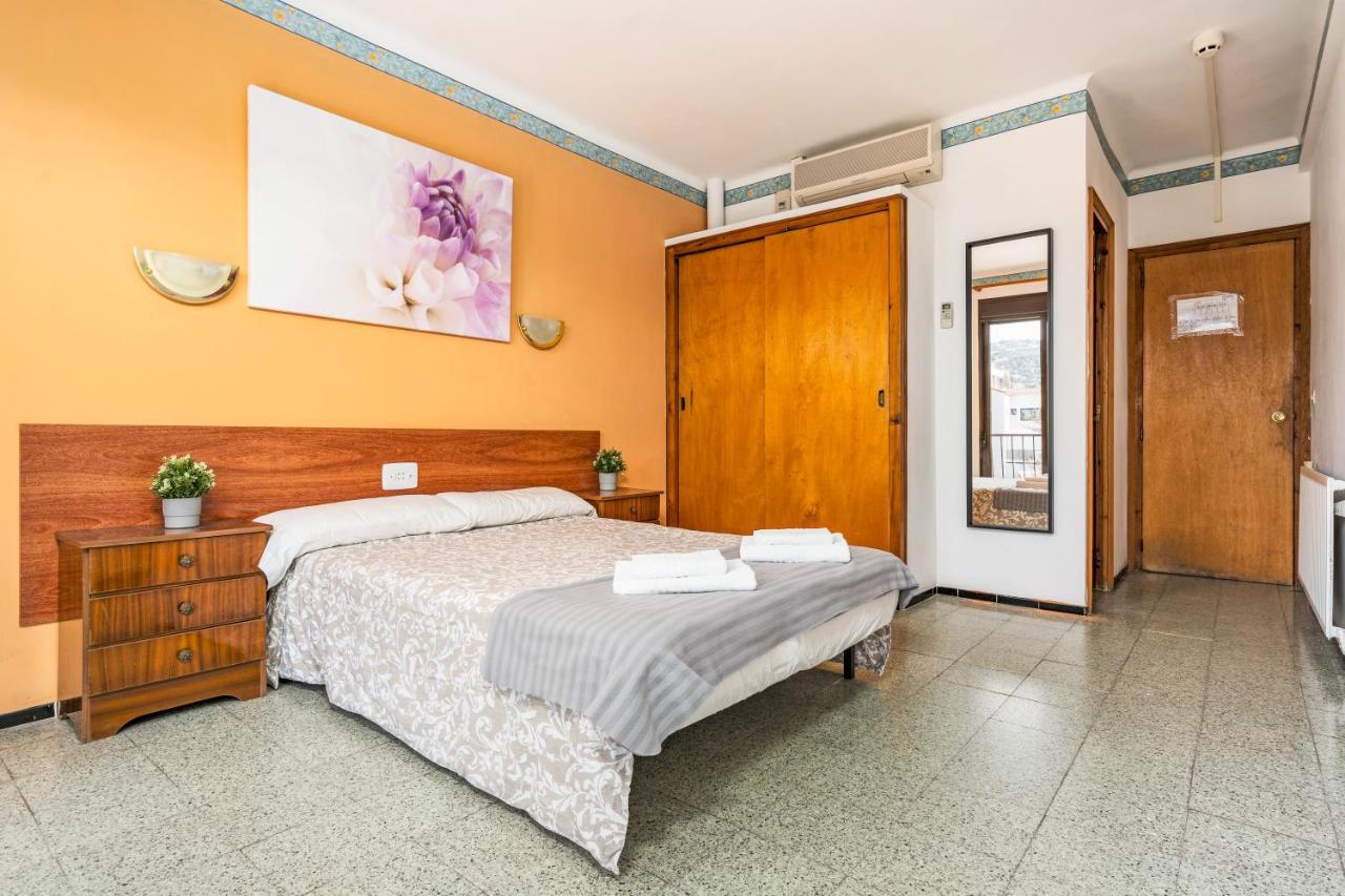 Hostal La Marina Platja d'Aro Exterior photo